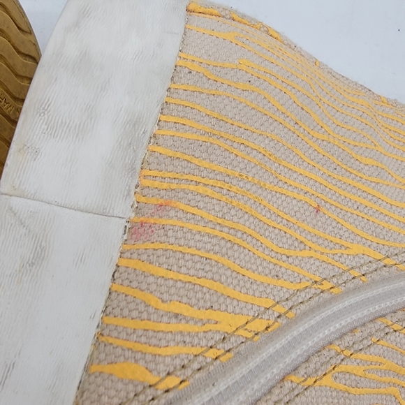 Camper Zebra Pattern High Top Size 39 US 9 Yellow White Indie Festival Sneakers - Picture 10 of 14